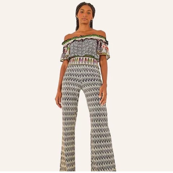 💕 Rare Farm Rio Flare Pants